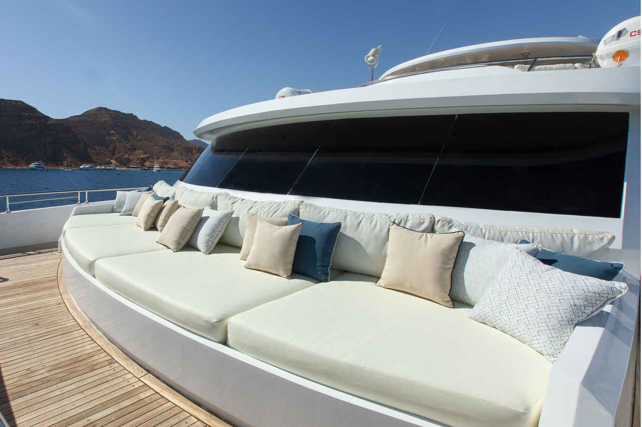 Eriny Liveaboard,
