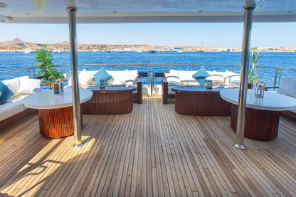 Eriny Liveaboard,