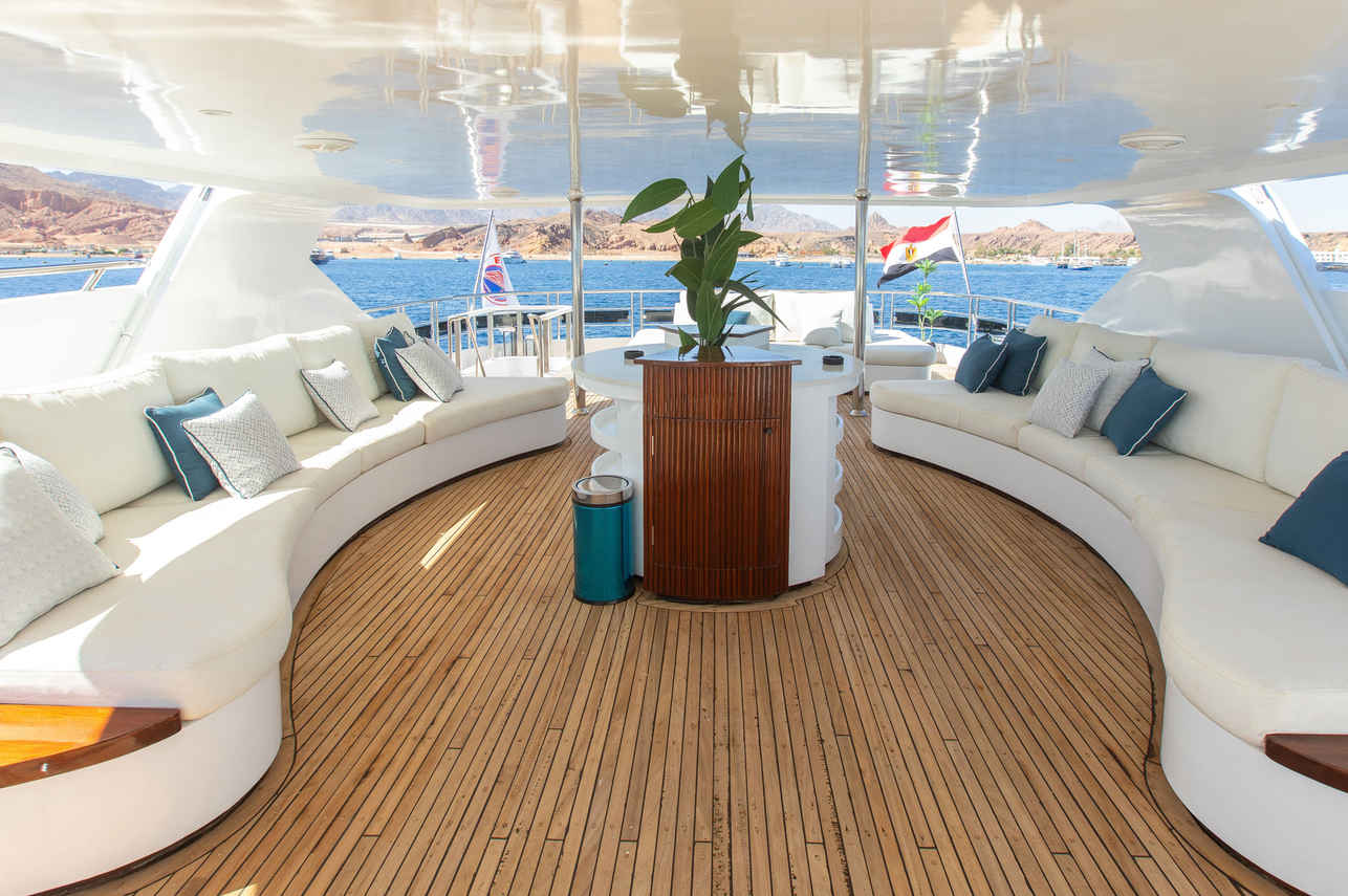 Eriny Liveaboard,