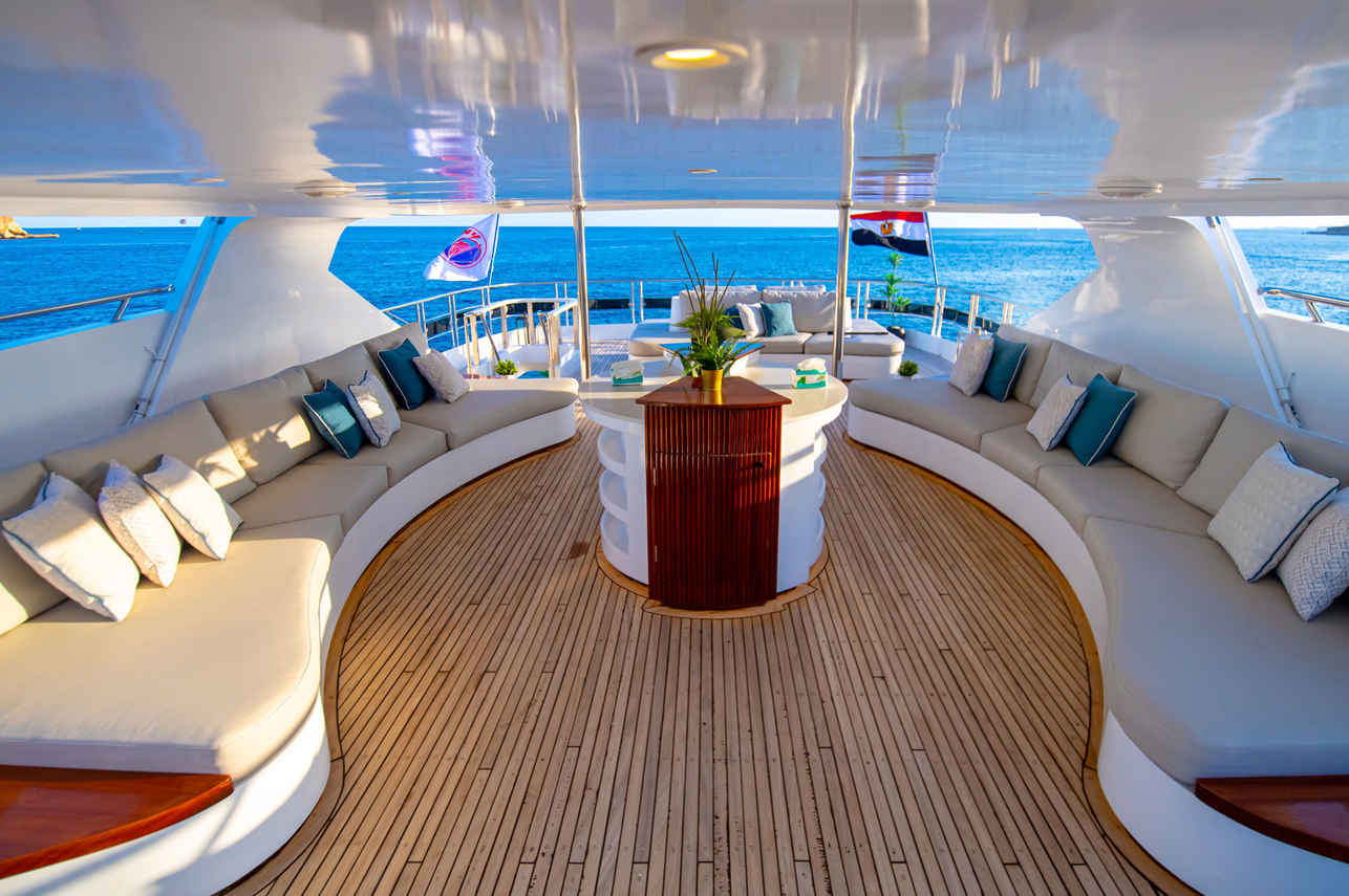 Eriny Liveaboard,