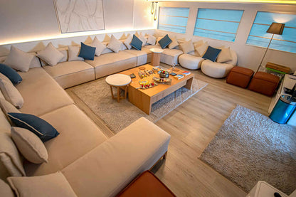 Eriny Liveaboard,