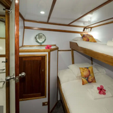 Cabin thumbnail 4