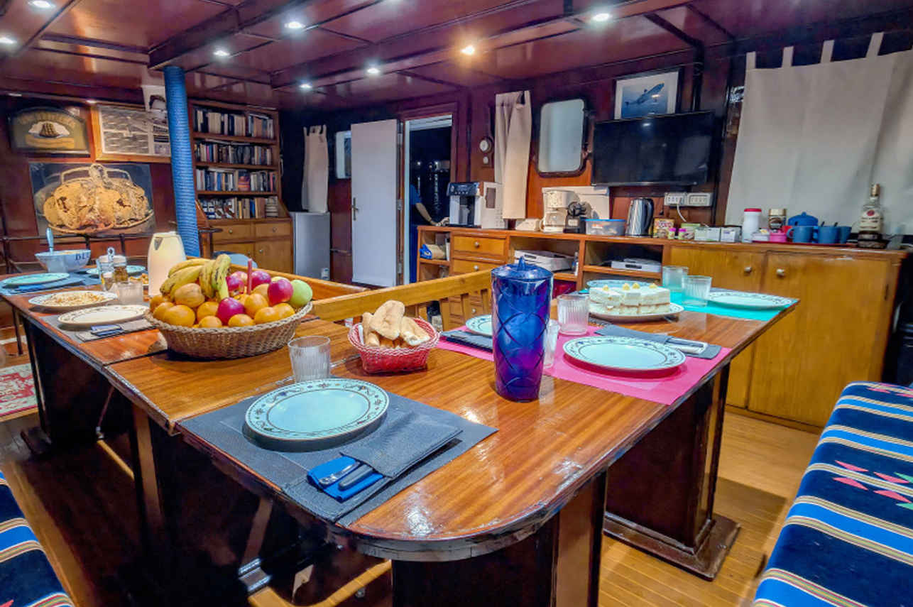 Felicidad II Liveaboard