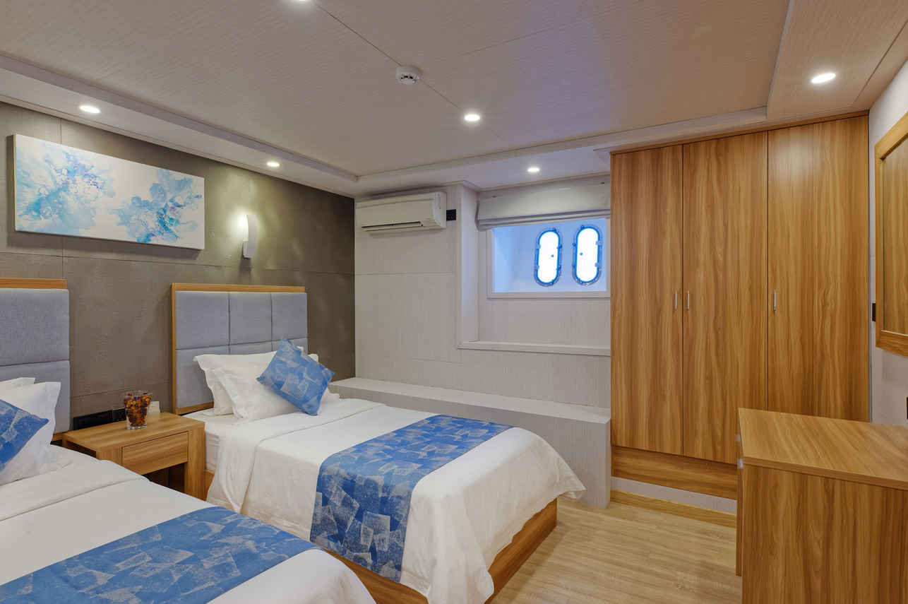 Felicity Liveaboard