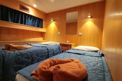 Freedom IV Liveaboard