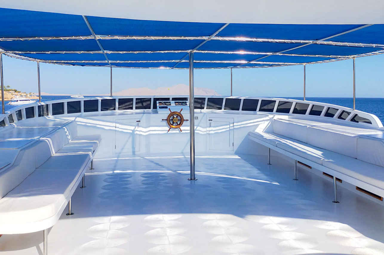 Freedom IV Liveaboard
