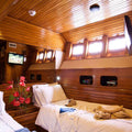 Cabin thumbnail 2