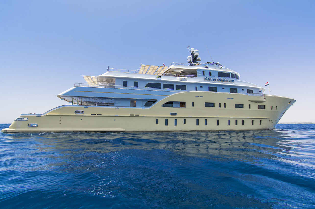 Golden Dolphin IV Liveaboard