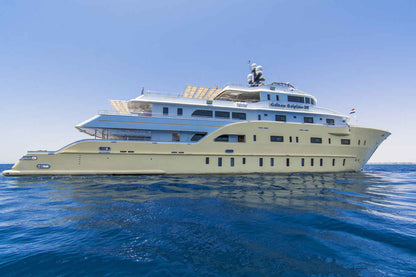 Golden Dolphin IV Liveaboard