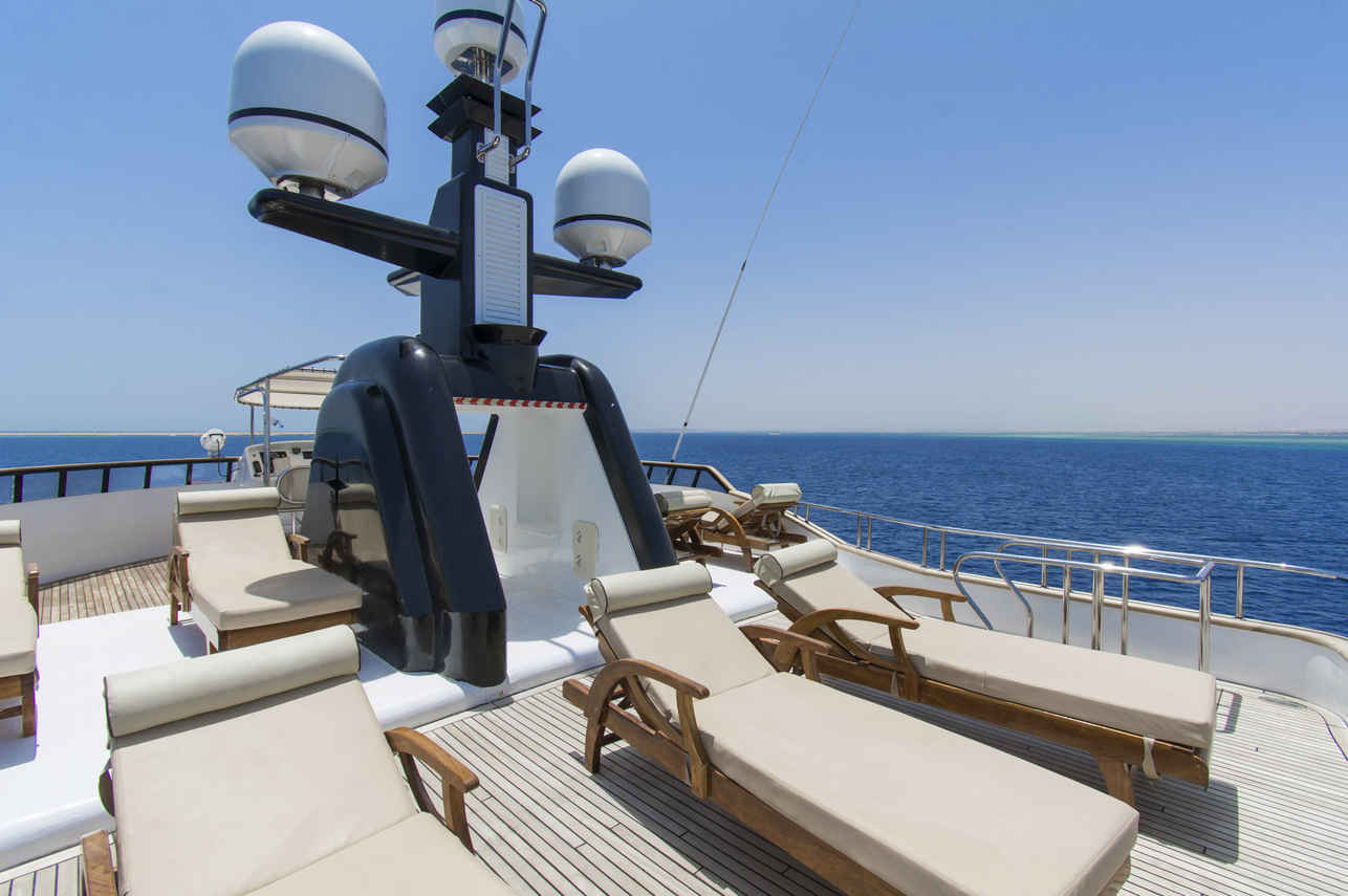 Golden Dolphin IV Liveaboard