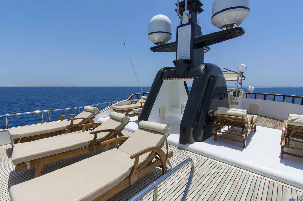 Golden Dolphin IV Liveaboard