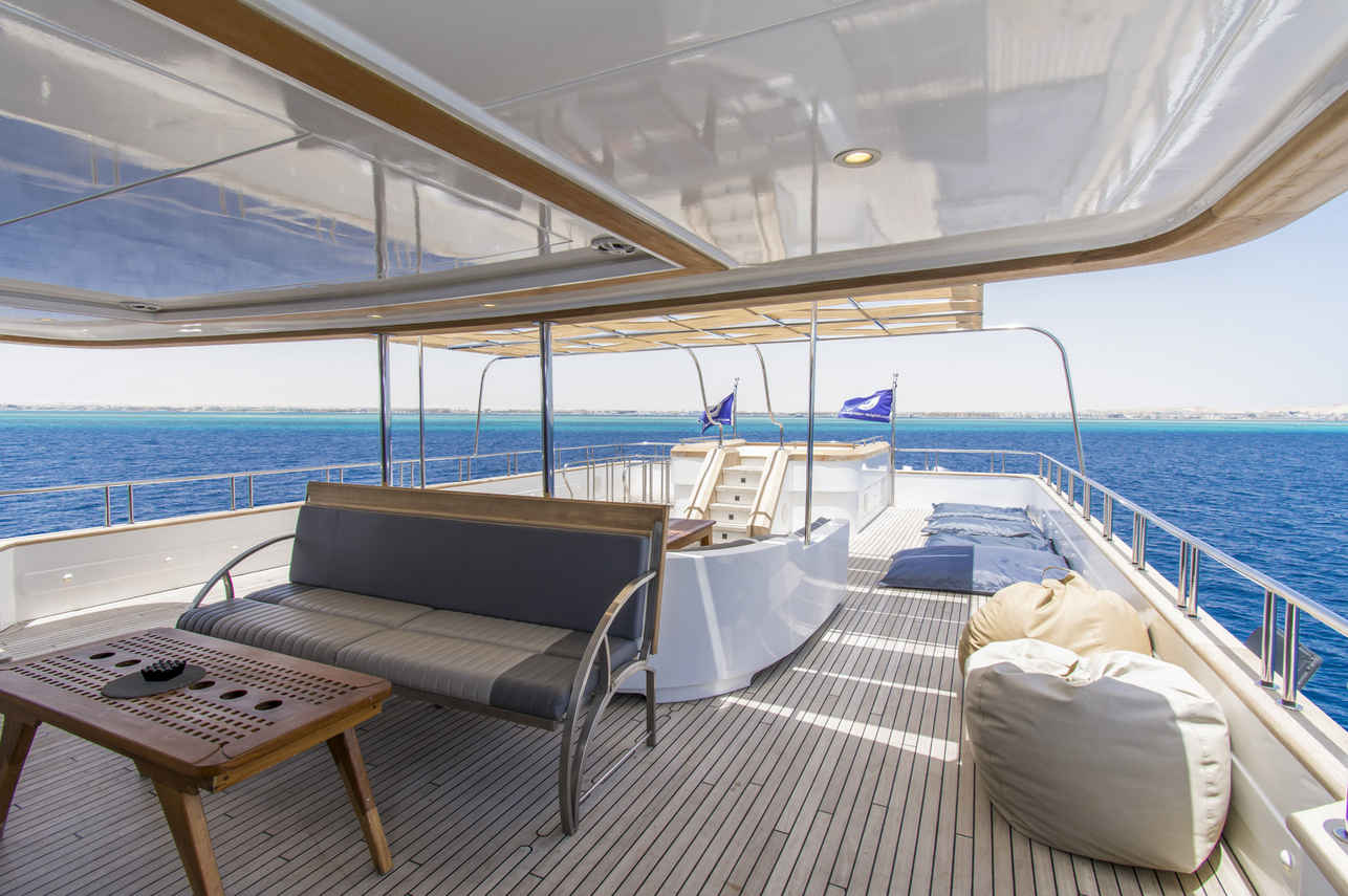 Golden Dolphin IV Liveaboard