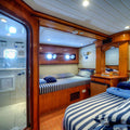 Cabin thumbnail 3