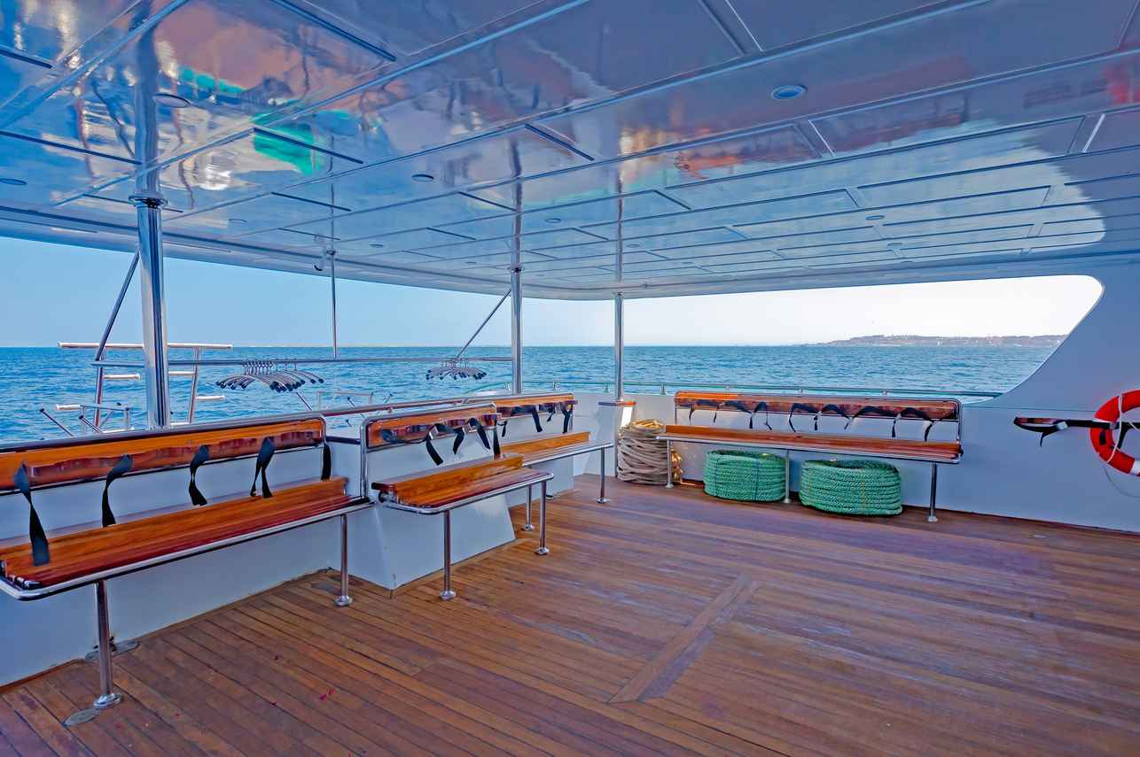 High Wave Liveaboard