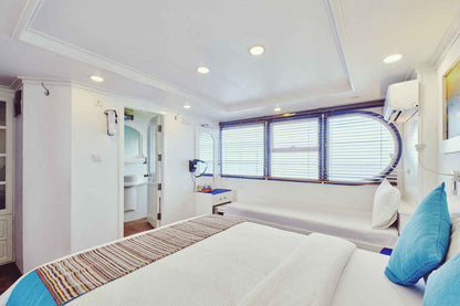 Horizon 3 Liveaboard
