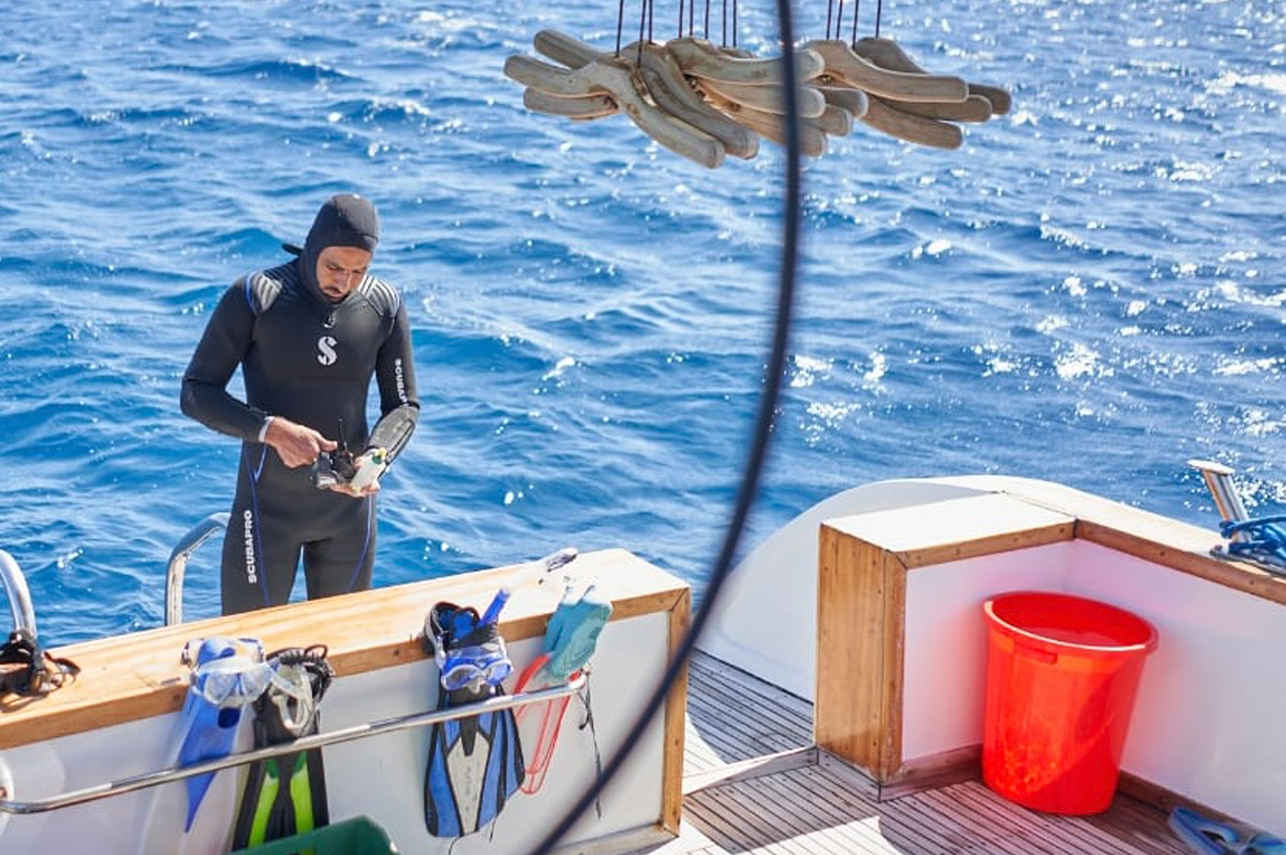 Iceberg Liveaboard