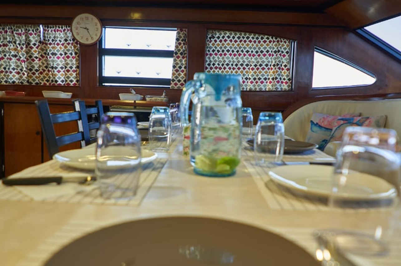 Iceberg Liveaboard
