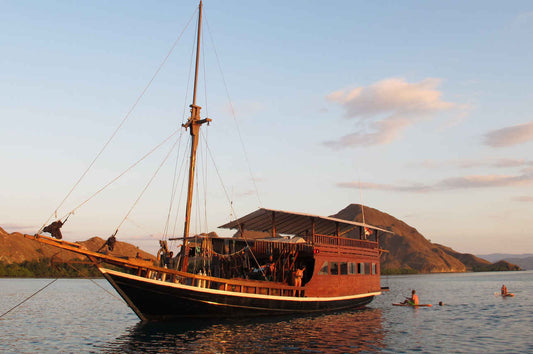 Ikan Biru Liveaboard