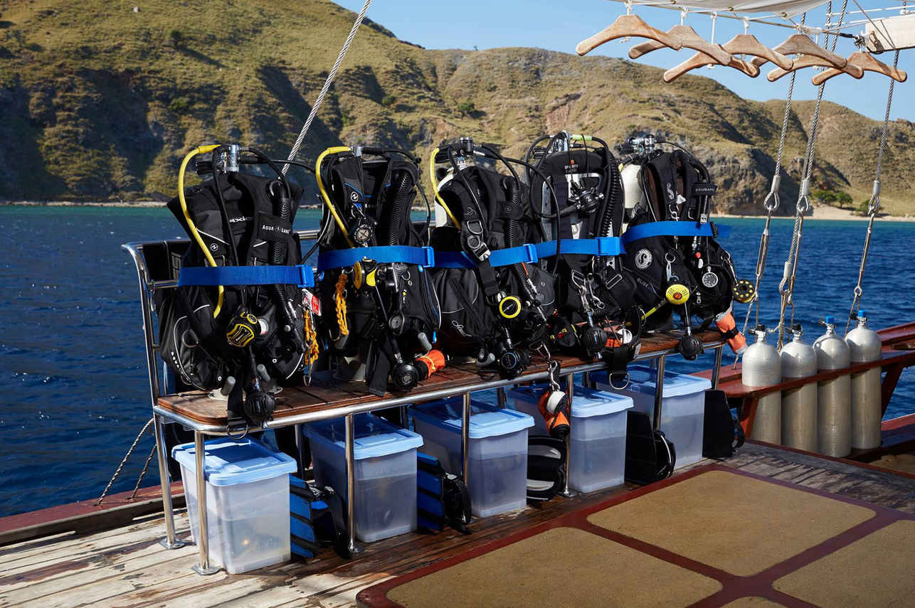 Ikan Biru Liveaboard