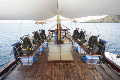Ikan Biru Liveaboard