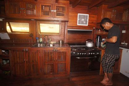 Ikan Biru Liveaboard
