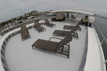 Infiniti Liveaboard