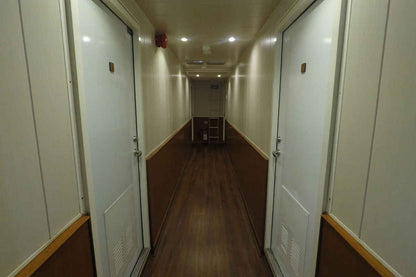 Infiniti Liveaboard
