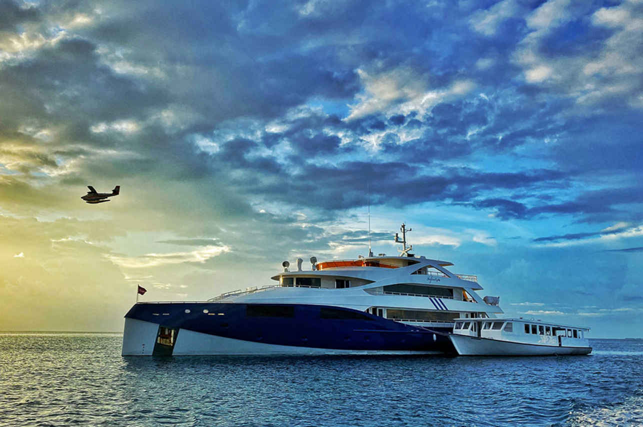 Infinity X Liveaboard