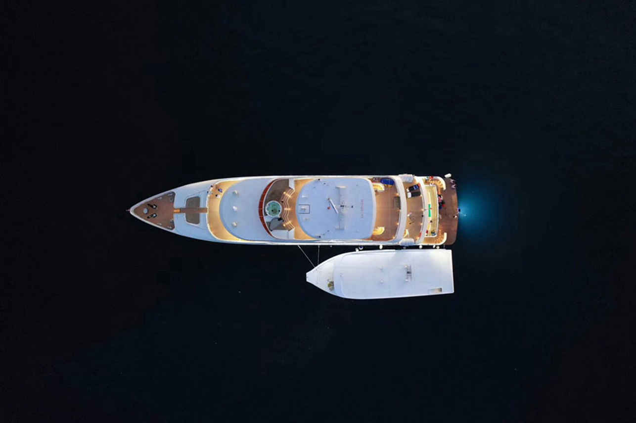 Infinity X Liveaboard