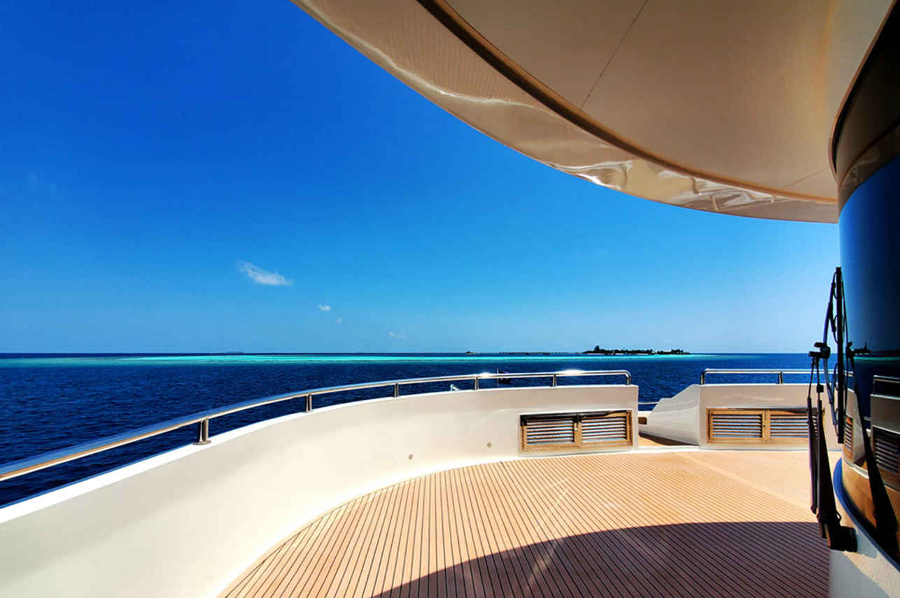 Infinity X Liveaboard