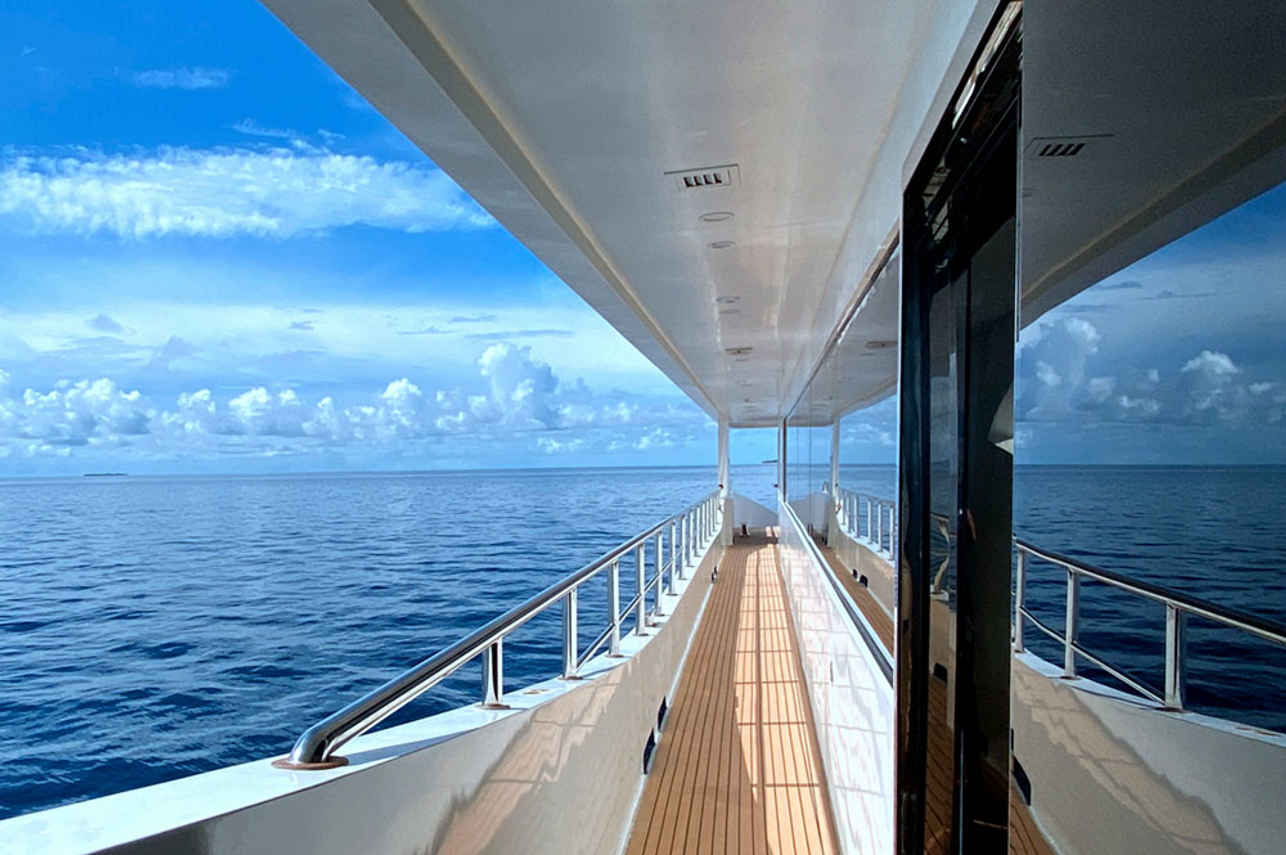 Infinity X Liveaboard