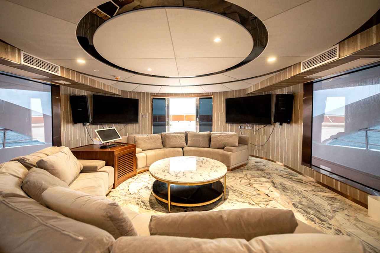 Infinity X Liveaboard