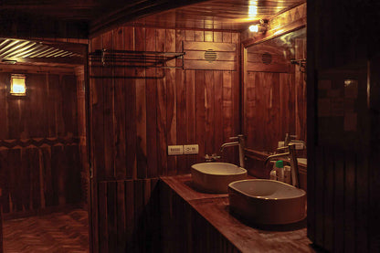 Iruvai Liveaboard