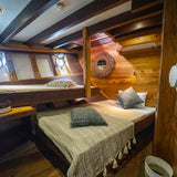 Cabin thumbnail 5