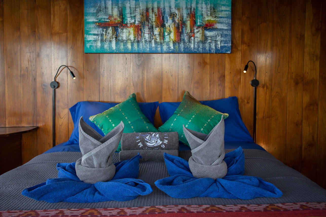 Jelajahi Laut Liveaboard