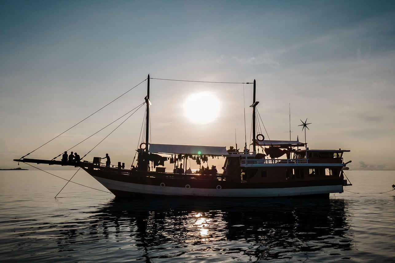 Kira Kira Liveaboard