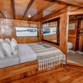 Cabin thumbnail 3