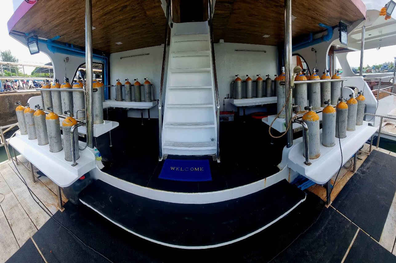 Lucky Marine Liveaboard