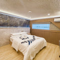 Cabin thumbnail 2