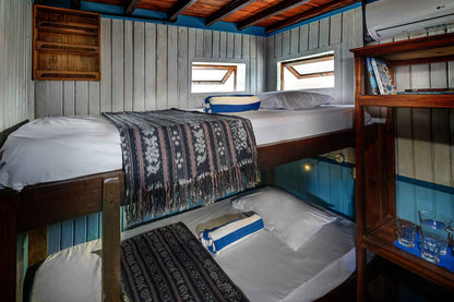 Mari Liveaboard