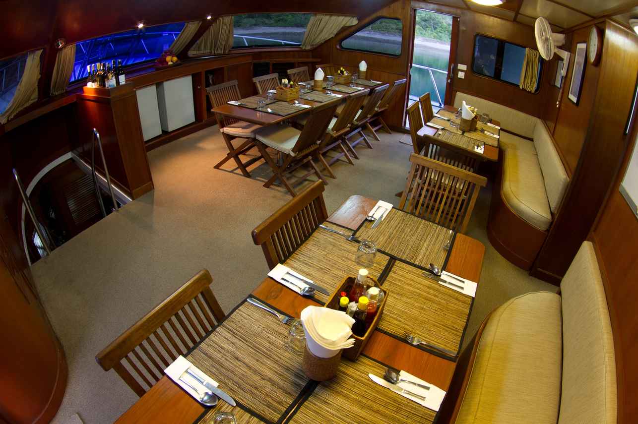 Mermaid II Liveaboard