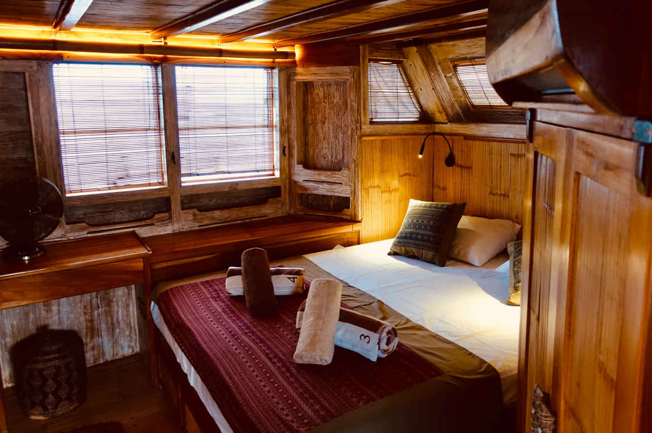 Mikumba Dua Liveaboard