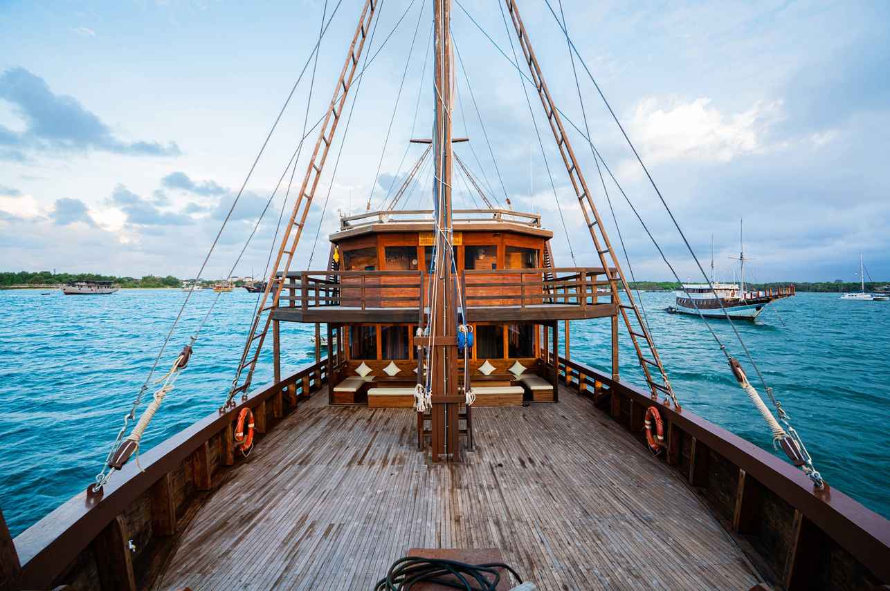 Neptune One Liveaboard