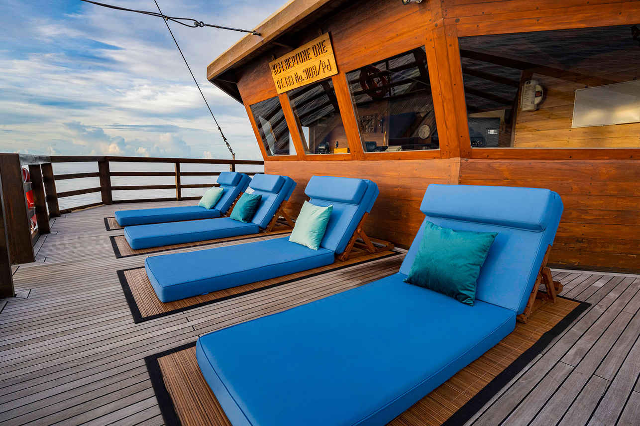 Neptune One Liveaboard