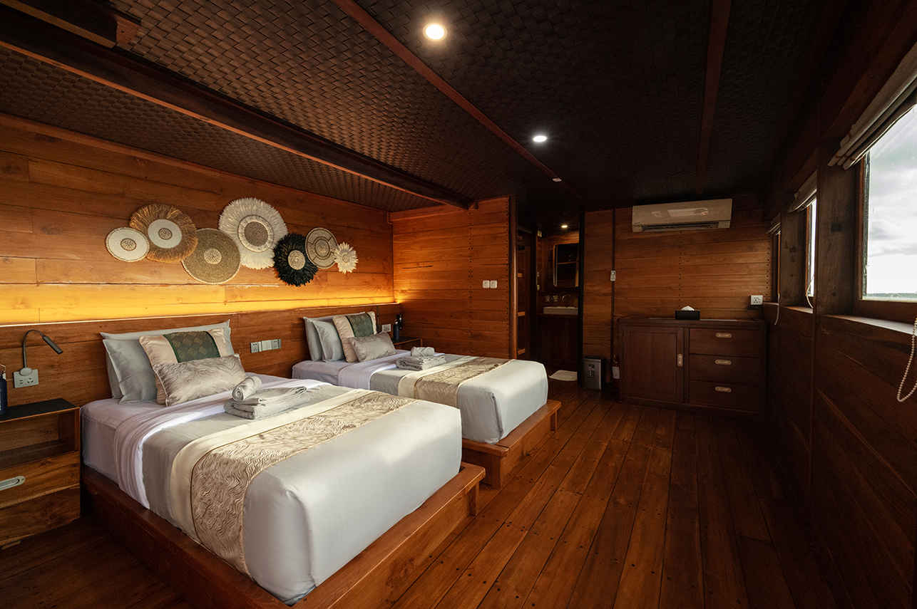 Neptune One Liveaboard