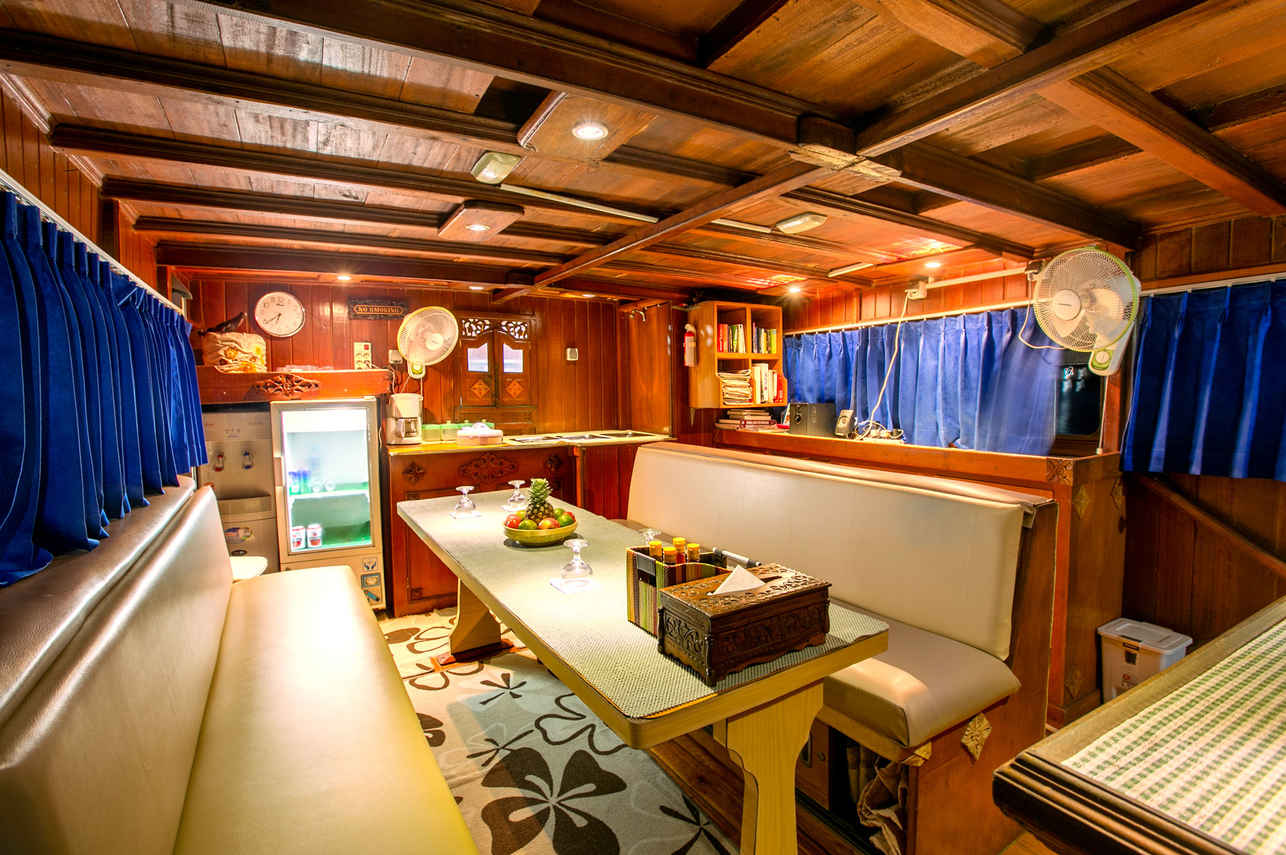 NusaTara Liveaboard