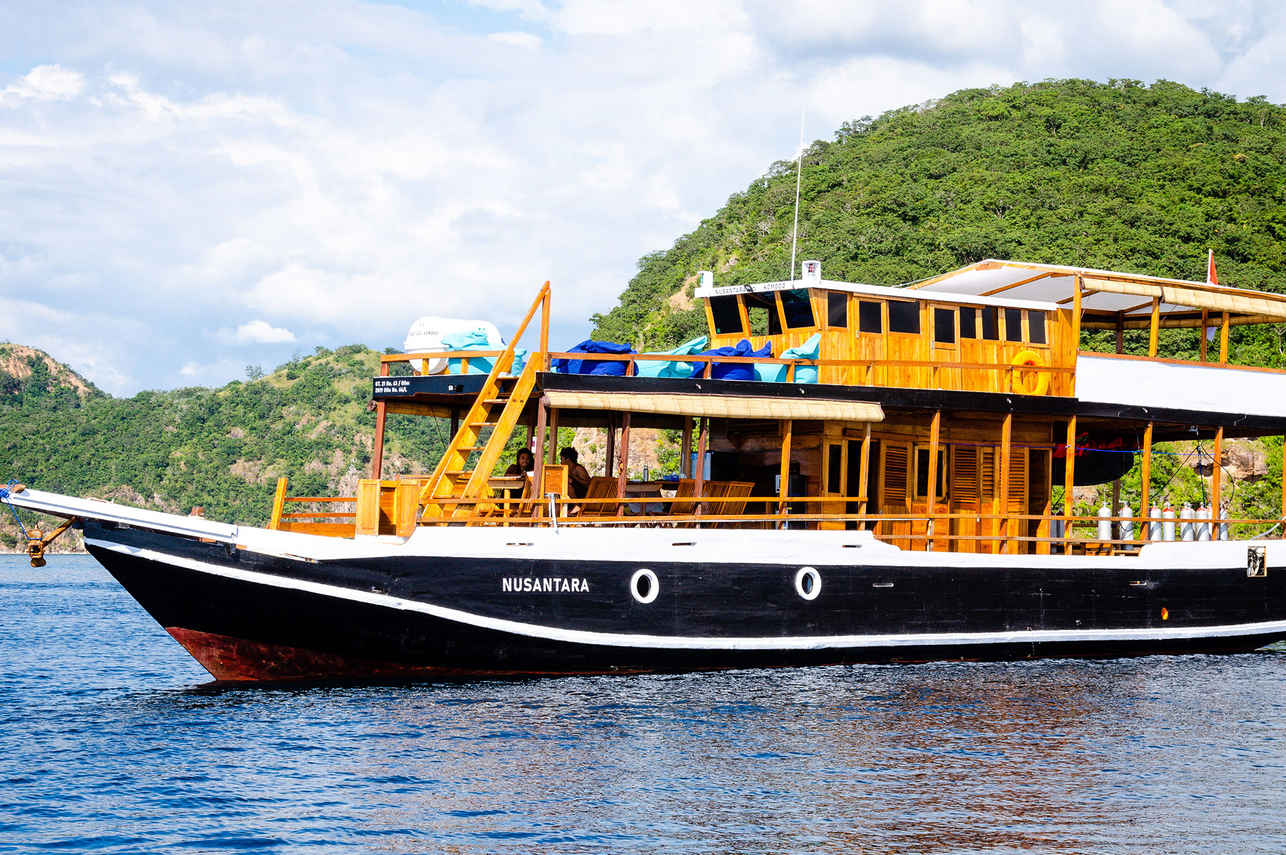 Nusantara Liveaboard
