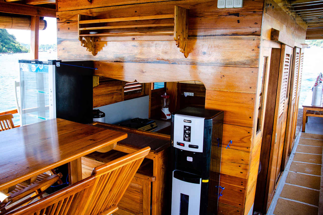 Nusantara Liveaboard