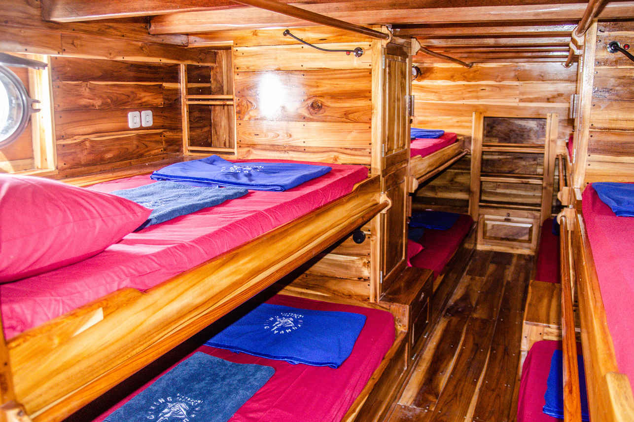 Nusantara Liveaboard