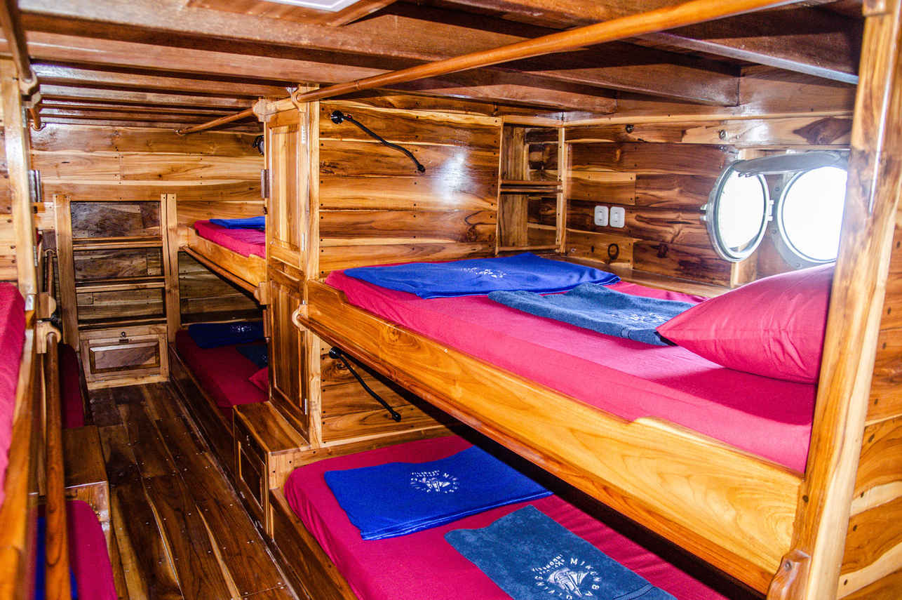 Nusantara Liveaboard